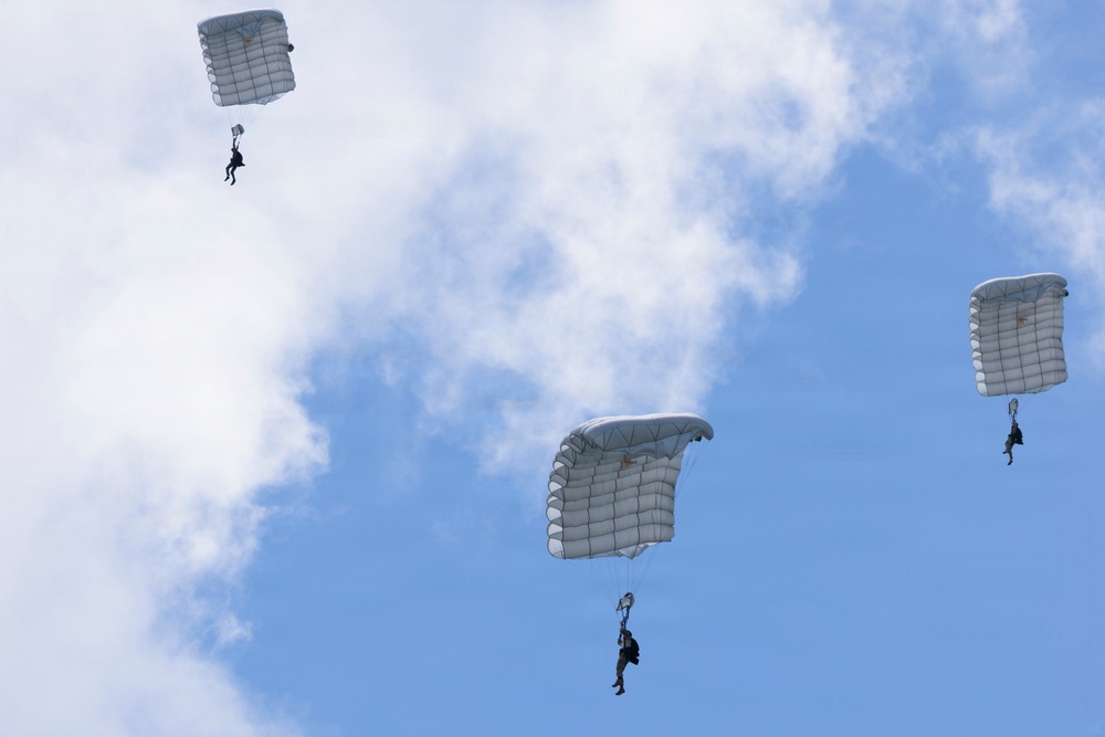 Multinational Special Forces Integrate during RIMPAC 2026
