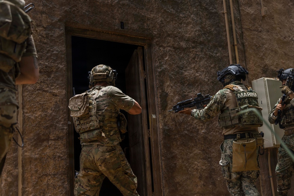 Multinational Special Forces Integrate during RIMPAC 2026