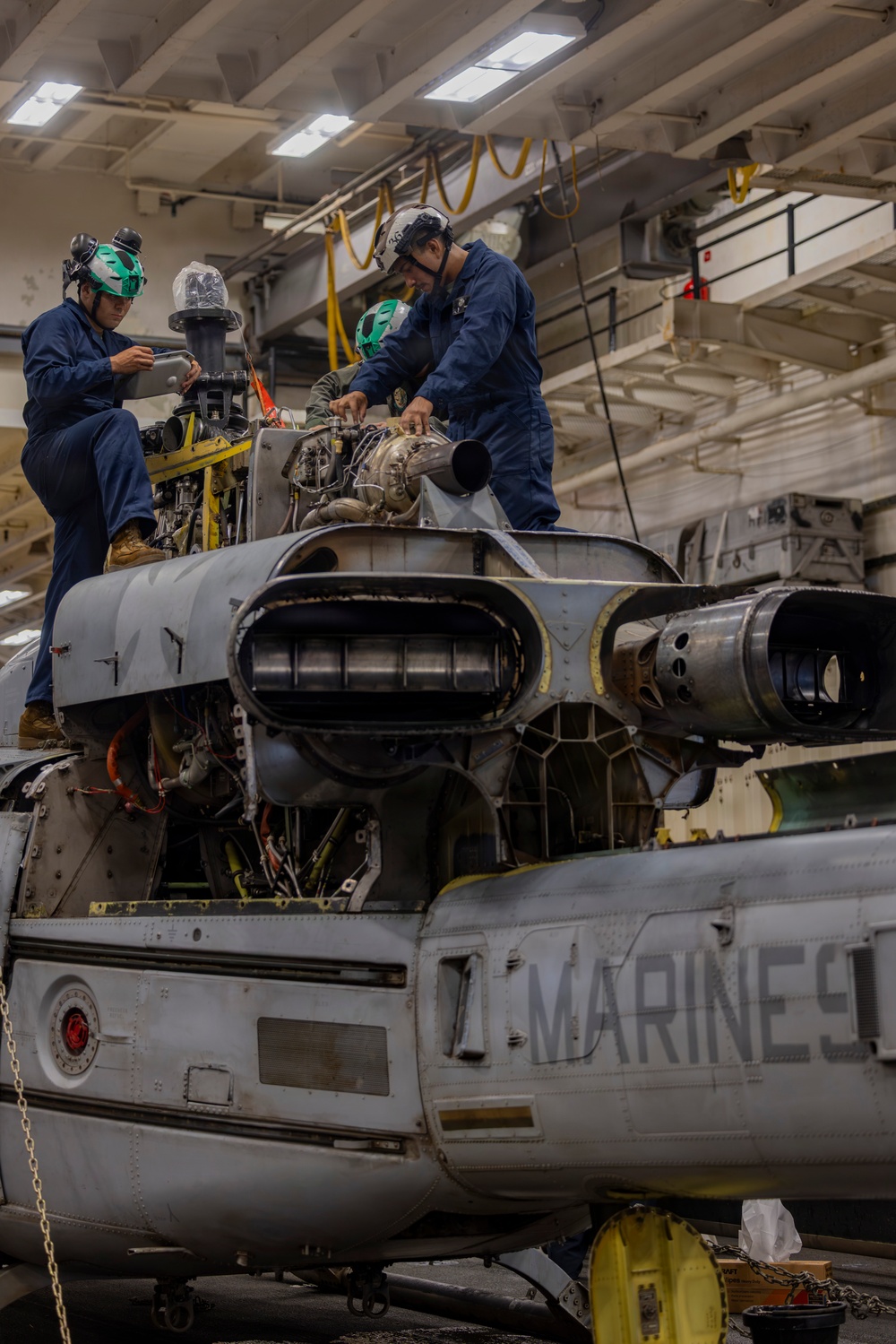 VMM-164 (REIN) conducts UH-1Y maintenance aboard USS Essex