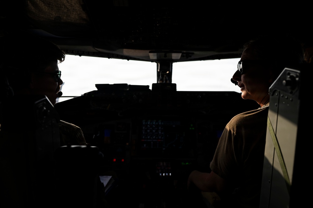 F35s fly in the Middle East