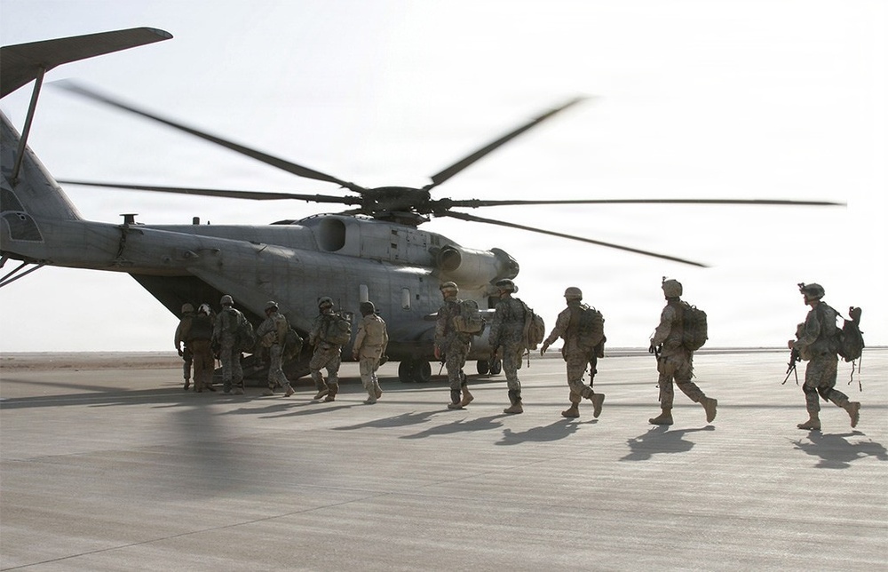 FRCSW H-53 Program Sets the Standard for Depot Maintenance