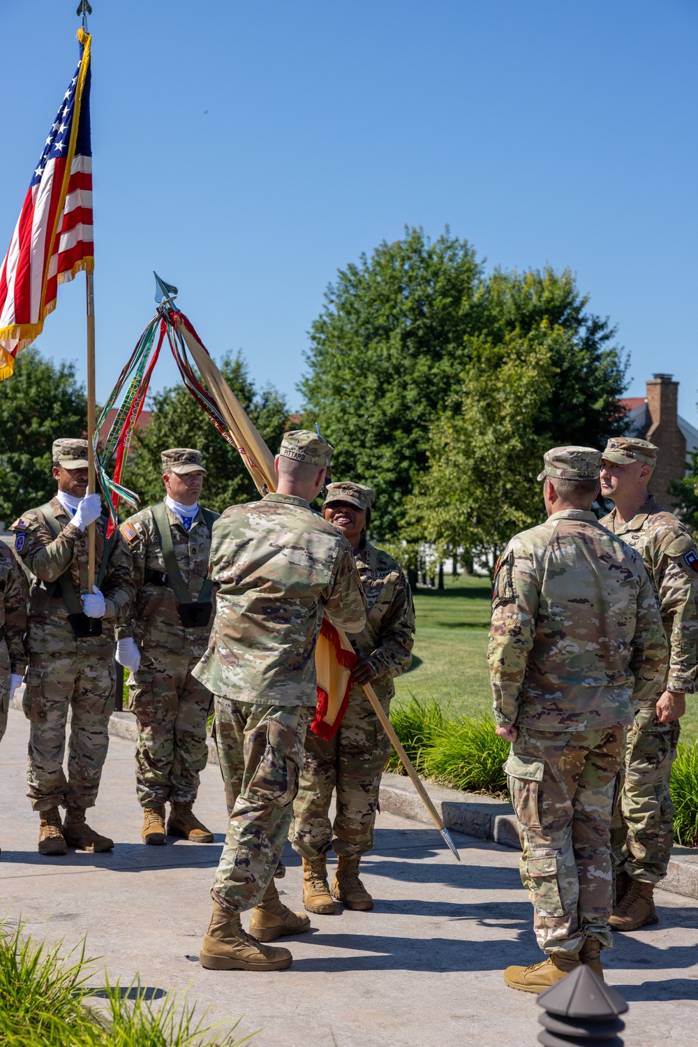 Incoming Commander Passes Guidon to CSM