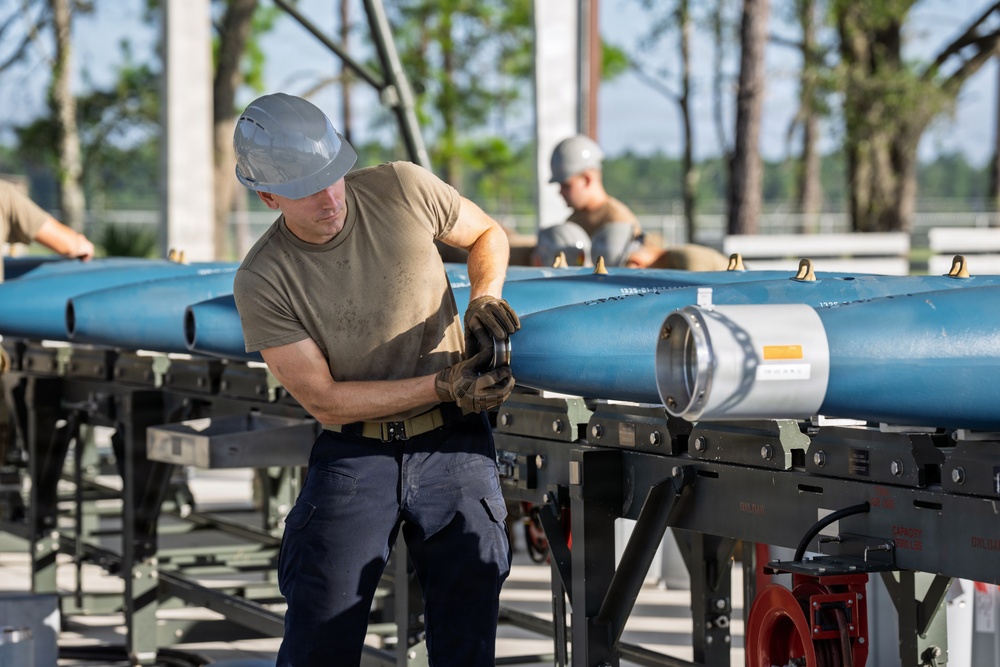 125th Fighter Wing Airmen expand skills through munitions training