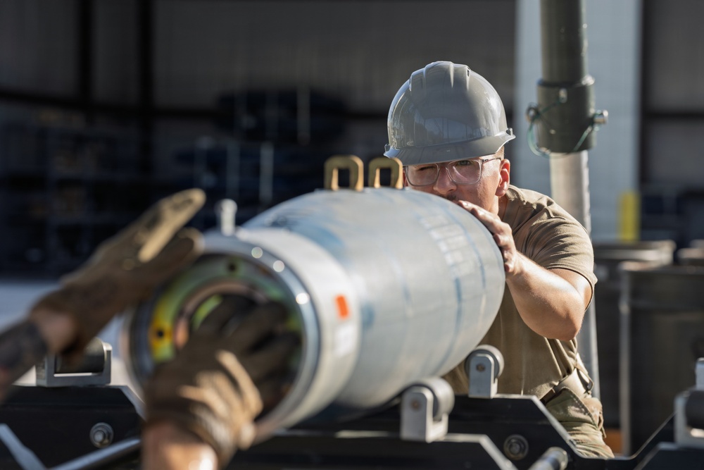 125th Fighter Wing Airmen expand skills through munitions training