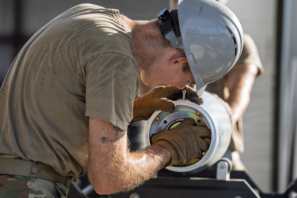 125th Fighter Wing Airmen expand skills through munitions training