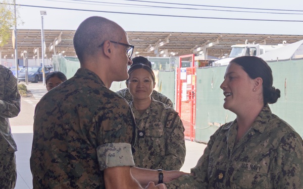 Medical Officer of the Marine Corps visits MCAS Miramar