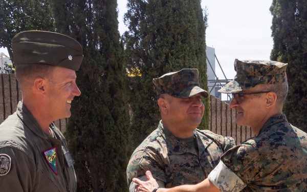 Medical Officer of the Marine Corps visits MCAS Miramar