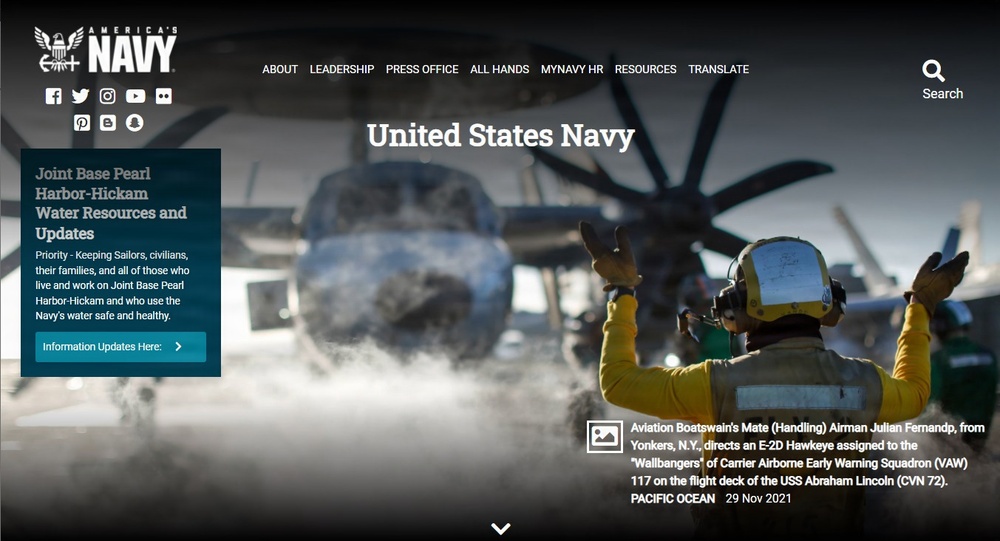 Navy Panes and Layouts