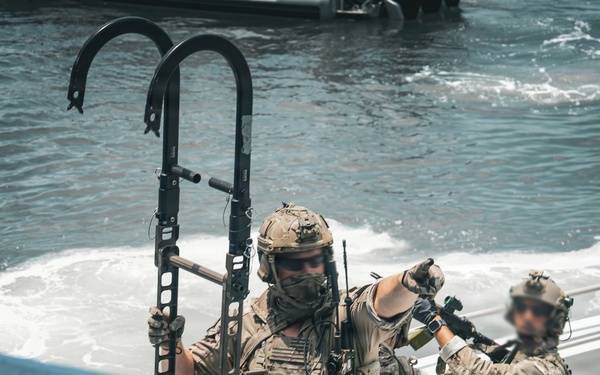Multinational special operations forces conduct VBSS training during PANAMAX 2026