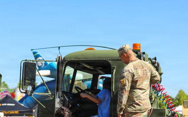 364th ESC Soldiers Support Seattle Seafair 2026
