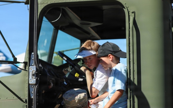 364th ESC Soldiers Support Seattle Seafair 2026