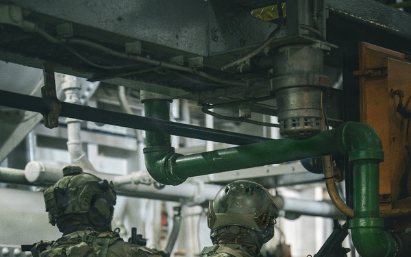 Multinational special operations forces conduct VBSS training during PANAMAX 2026