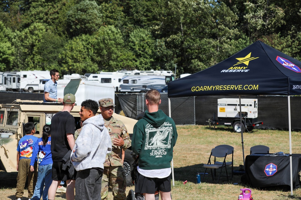 364th ESC Soldiers Support Seattle Seafair 2026