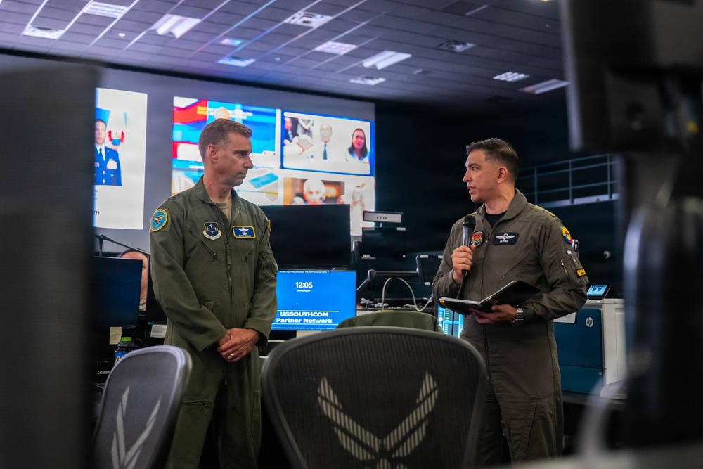 Colombian Deputy Commander Explains Value of Combined Leadership