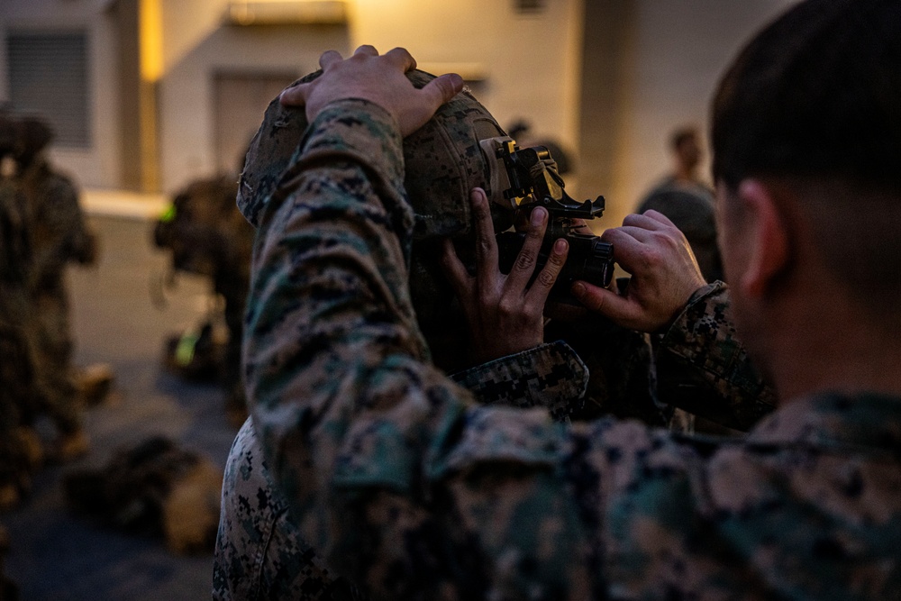 3rd MLR participates in night-time operations