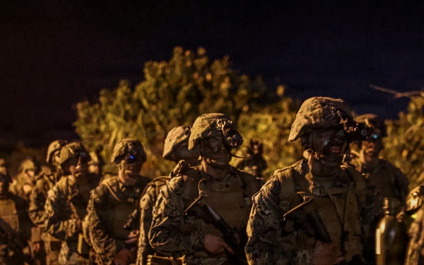 3rd MLR participates in night-time operations