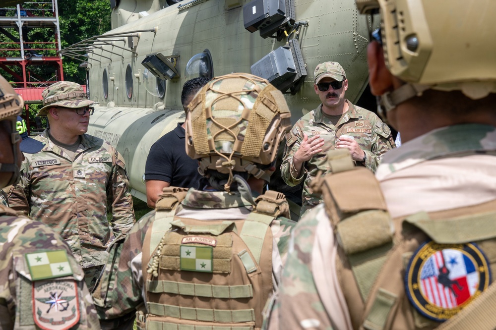 US and Panamanian forces conduct bilateral search and rescue training at PANAMAX 2026
