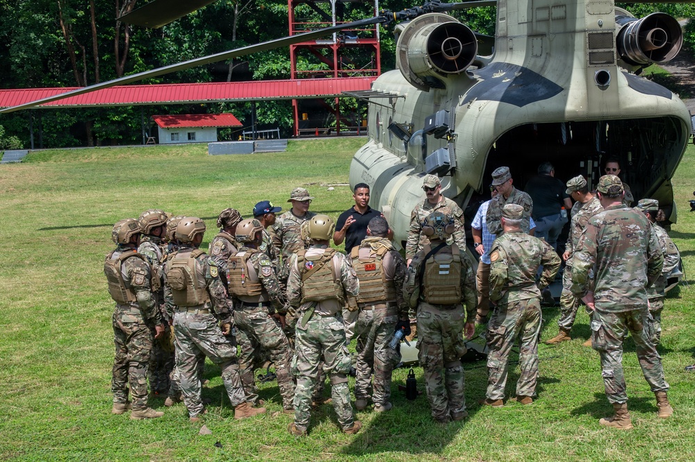 US and Panamanian forces conduct bilateral search and rescue training at PANAMAX 2026