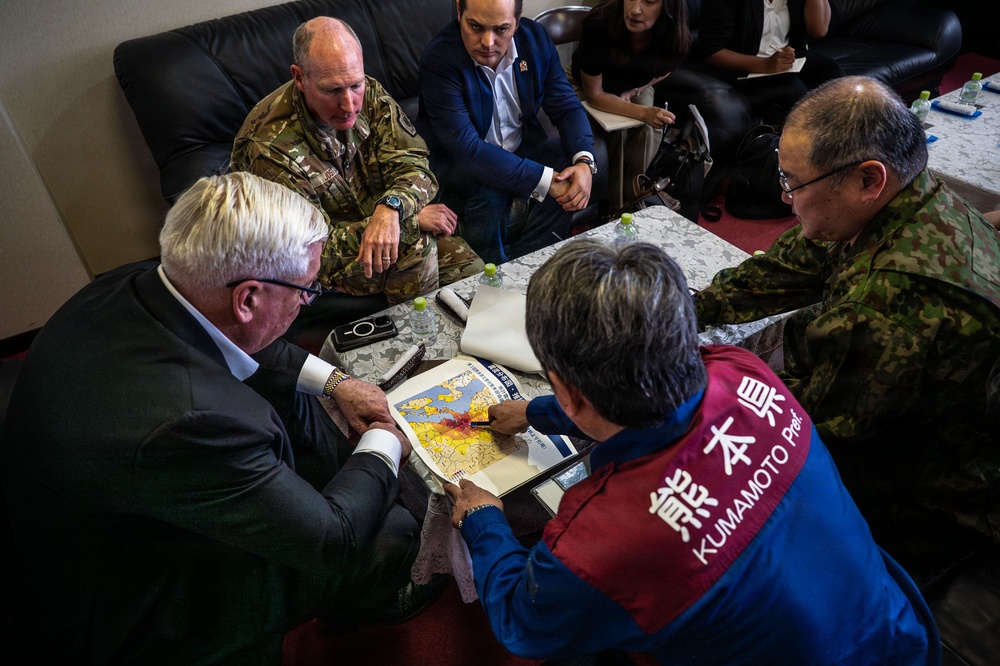 USFJ provides multi-day airlift for quake-struck Kumamoto