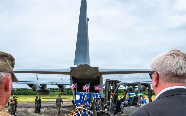 USFJ provides multi-day airlift for quake-struck Kumamoto
