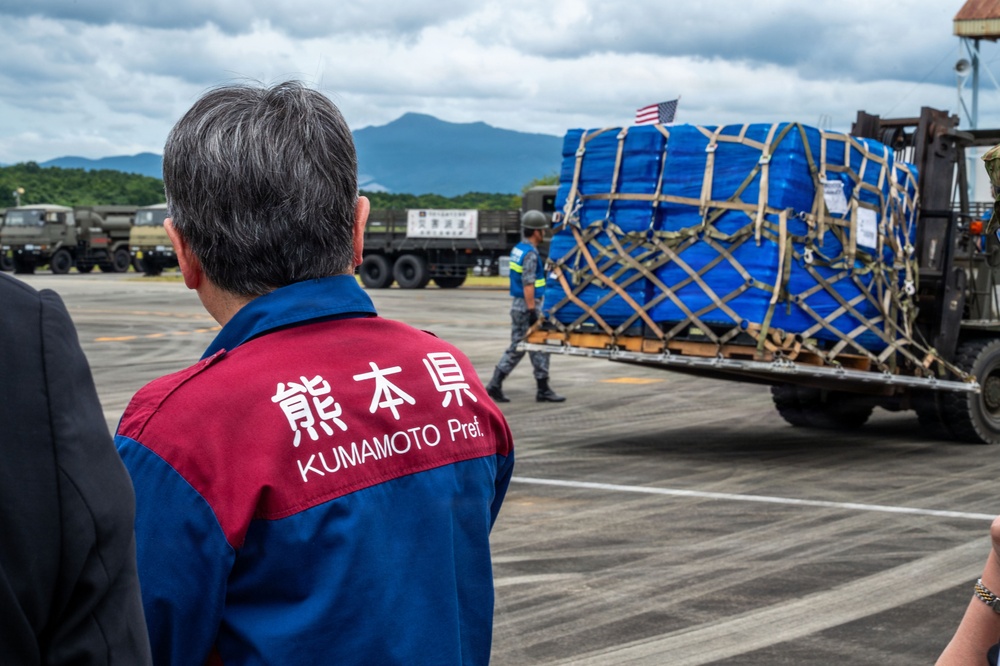 USFJ provides multi-day airlift for quake-struck Kumamoto