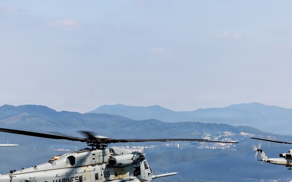 HMLA-367 support simulated CASEVAC drill