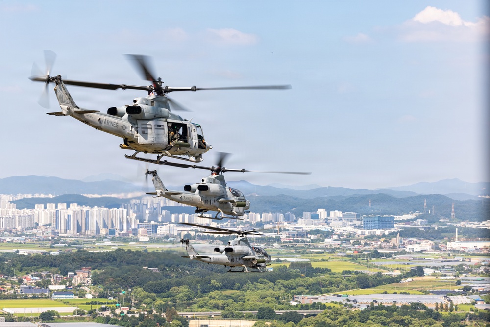 HMLA-367 support simulated CASEVAC drill