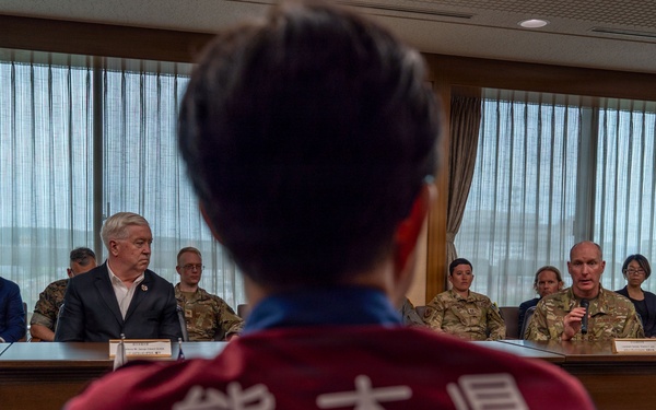 USFJ provides multi-day airlift for quake-struck Kumamoto