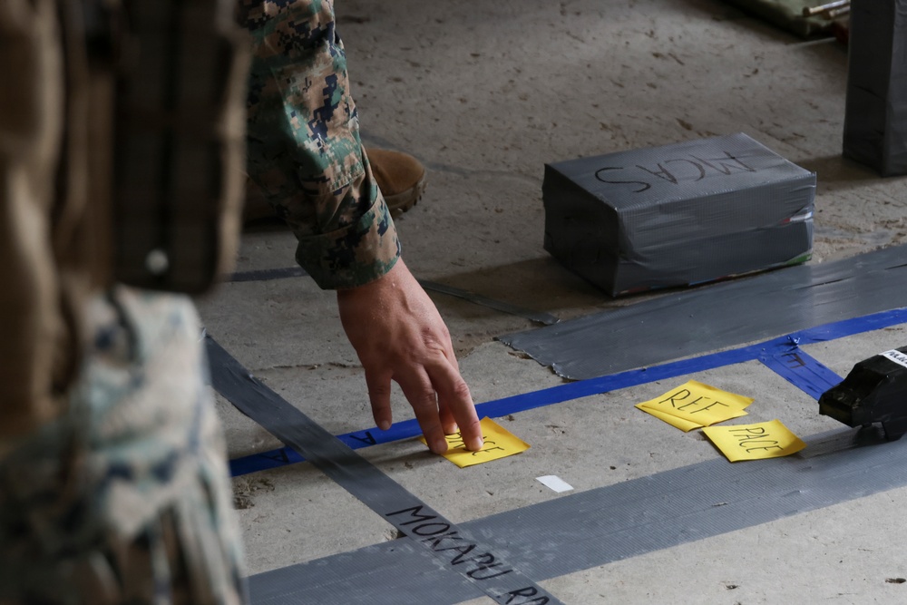 MACS-4 Marines establish simulated expeditionary airfield landing zone