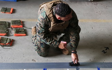 MACS-4 Marines establish simulated expeditionary airfield landing zone