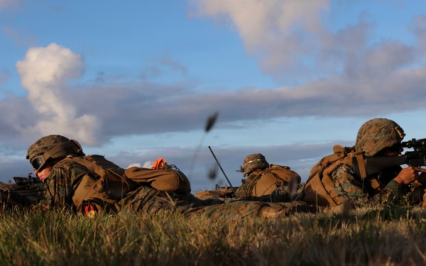 MACS-4 Marines establish simulated expeditionary airfield landing zone