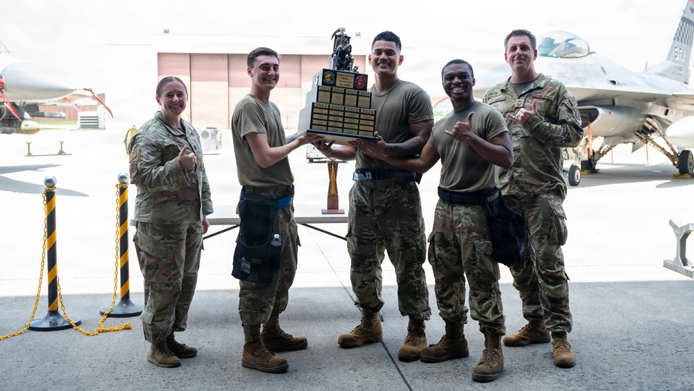 2Q Ammo Bomb Building and Loading Competition