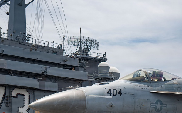 George Washington Conducts Flight Operations