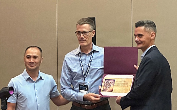 Medical Readiness Command, Europe G-6 Information Technology Team wins MEDCOM Mercury Award for HIT Team of the Year