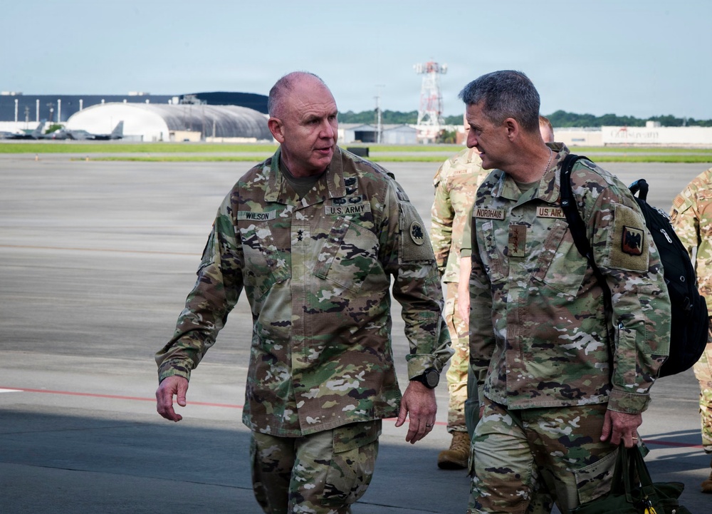 Chief of the National Guard Bureau visits Georgia National Guard Senior Leaders at the 165th Airlift Wing