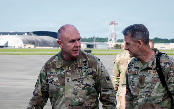 Chief of the National Guard Bureau visits Georgia National Guard Senior Leaders at the 165th Airlift Wing