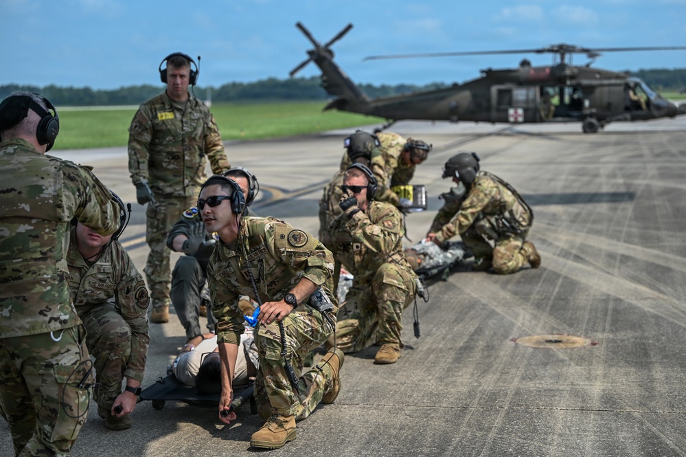 Air Force, Army conduct joint training in Kentucky