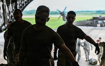 Air Force, Army conduct joint training in Kentucky