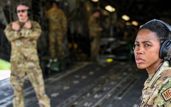 Air Force, Army conduct joint training in Kentucky