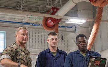 Brig. Gen. Matthew Good visits MCCSSS