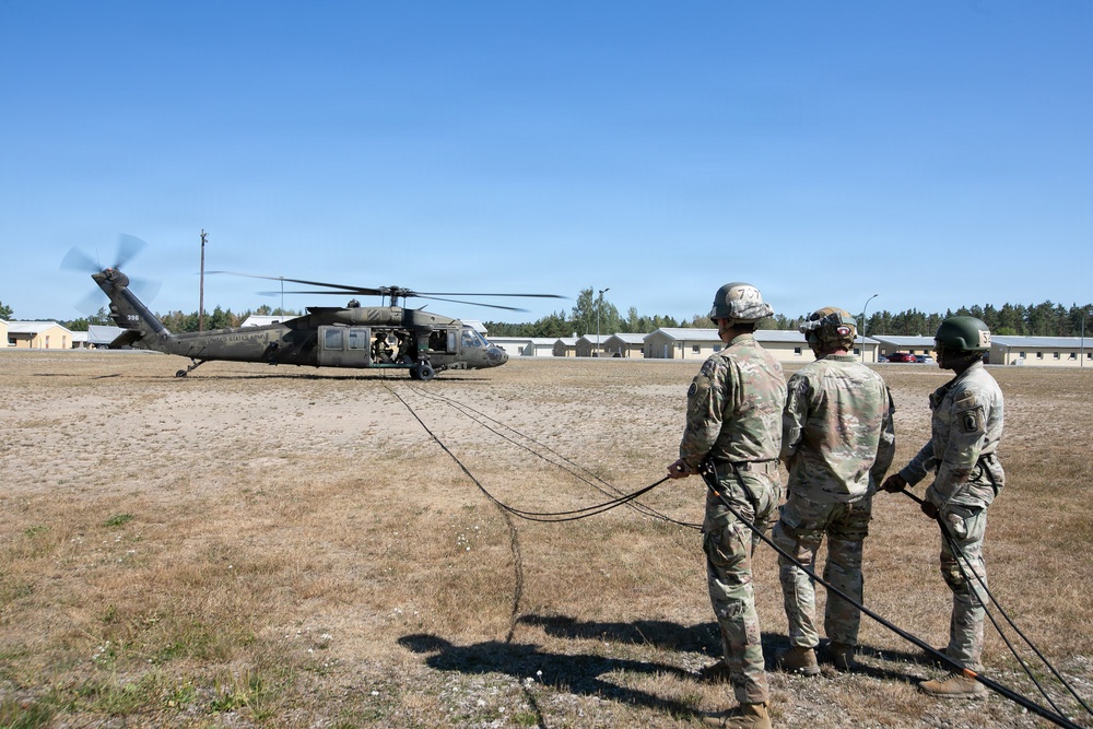 Air Assault Helicopter Rappels