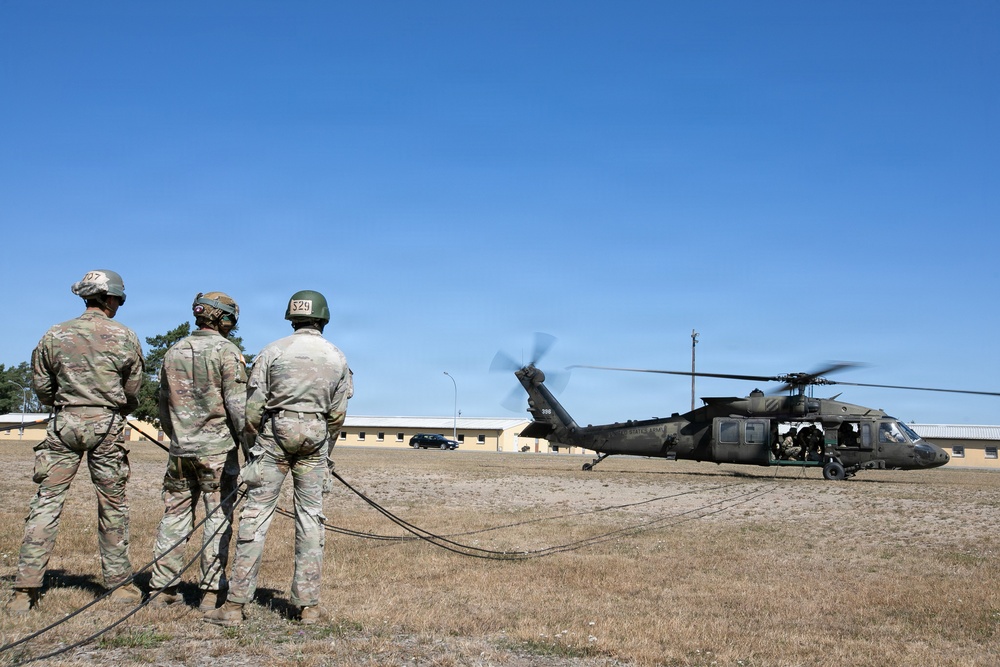 Air Assault Helicopter Rappels