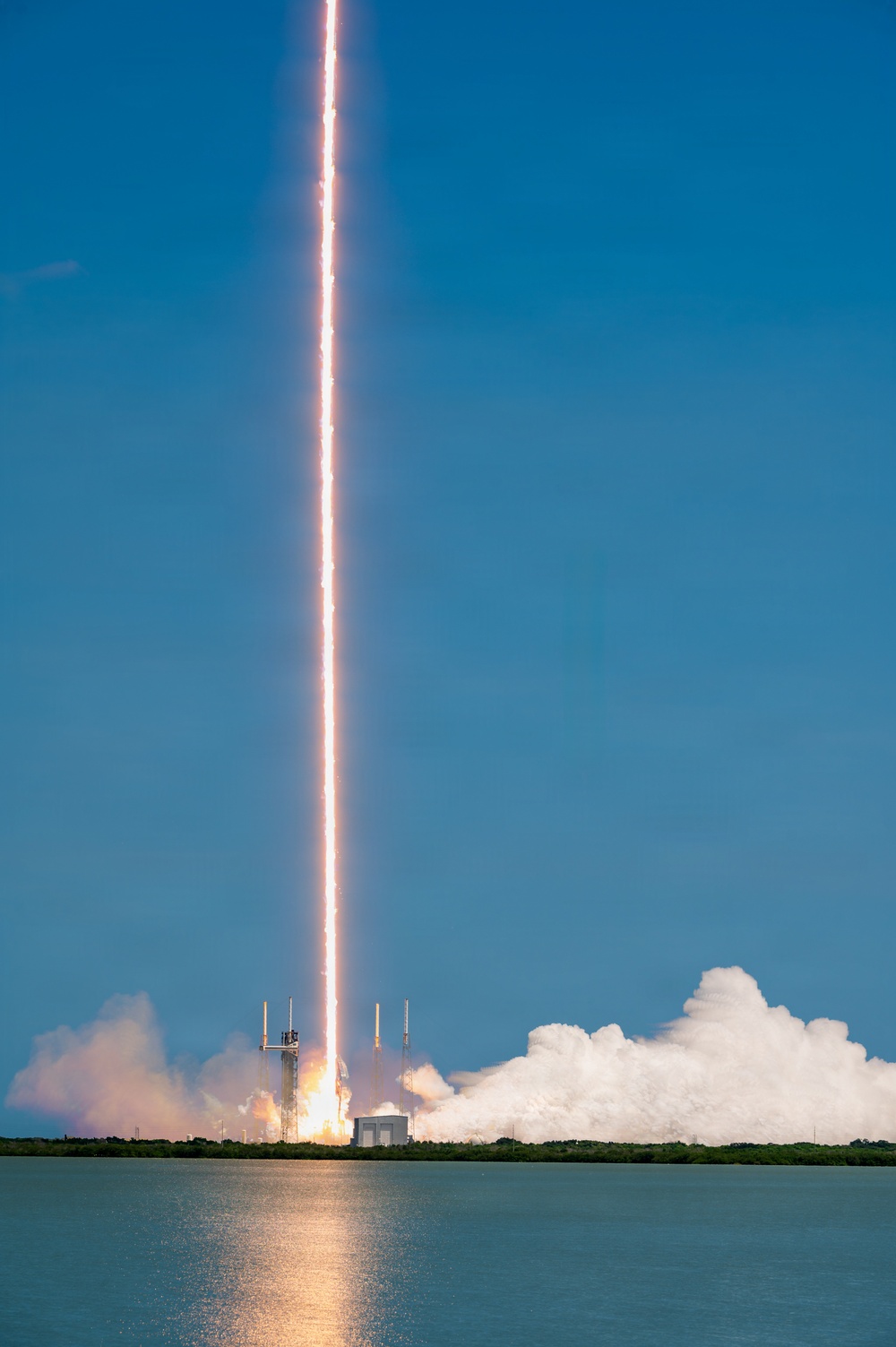 Falcon 9 | Starlink 10-19 Launch