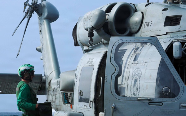 Flight Operations Aboard USS Mason (DDG 87)