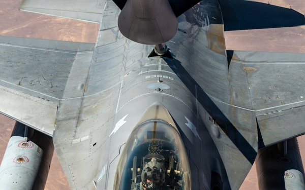 KC-135 refuels F16s for CENTCOM security