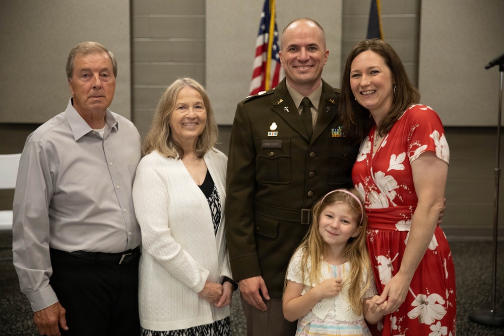 Kentucky chaplain rises in rank, inspired by Korean War-era Veteran grandfather to continue service