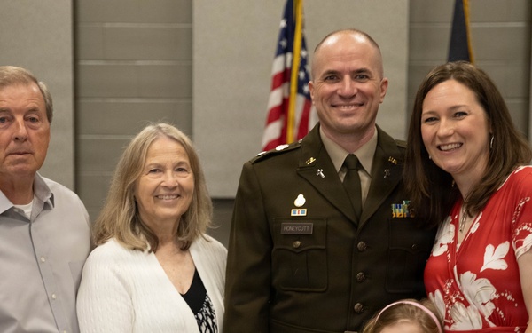 Kentucky chaplain rises in rank, inspired by Korean War-era Veteran grandfather to continue service
