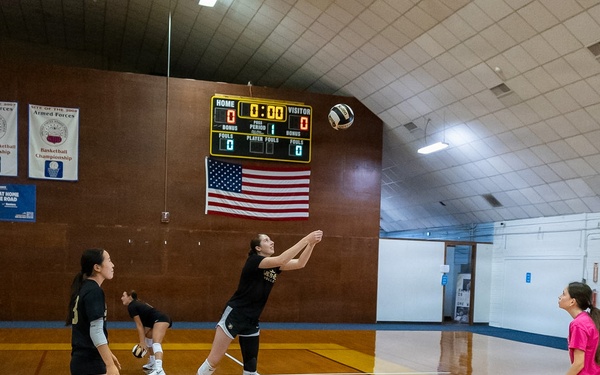Army West Point Volleyball team holds training camp, youth clinic at Fort Indiantown Gap