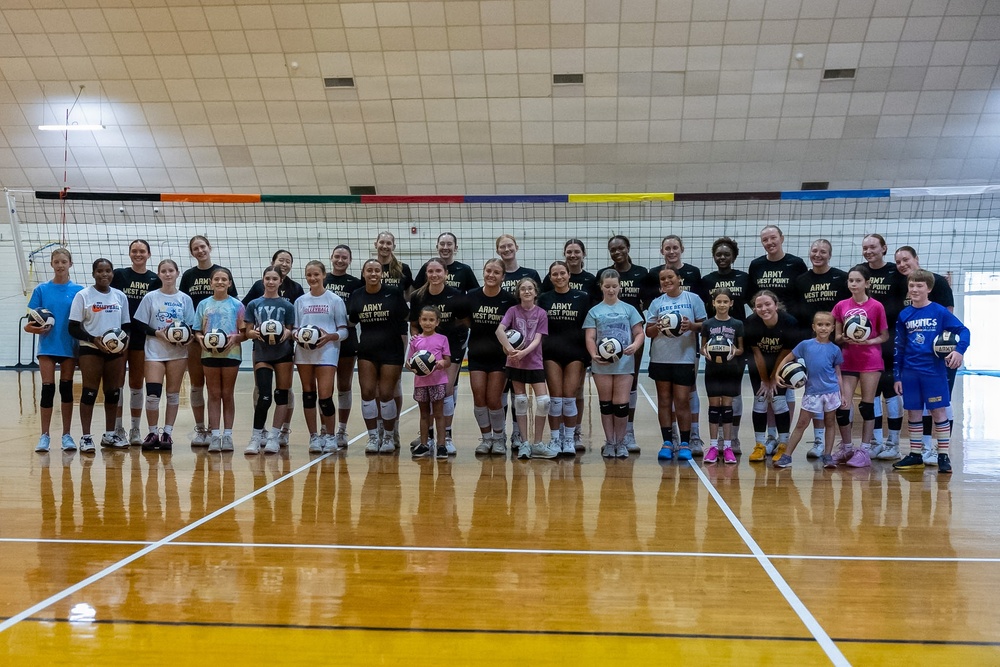 Army West Point Volleyball team holds training camp, youth clinic at Fort Indiantown Gap