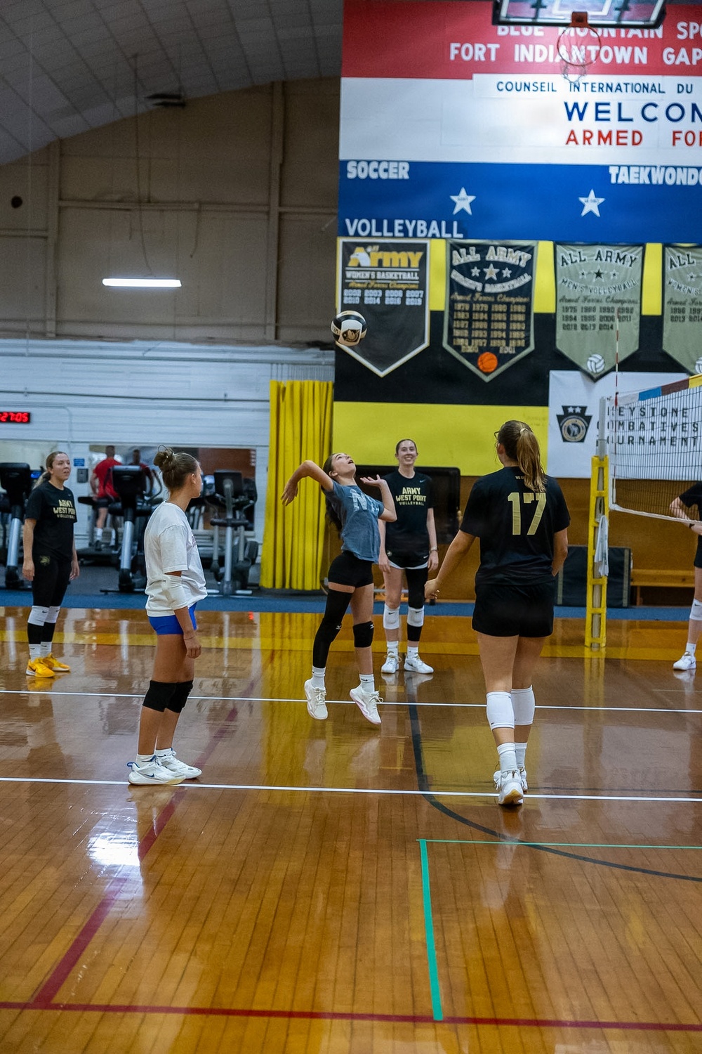 Army West Point Volleyball team holds training camp, youth clinic at Fort Indiantown Gap